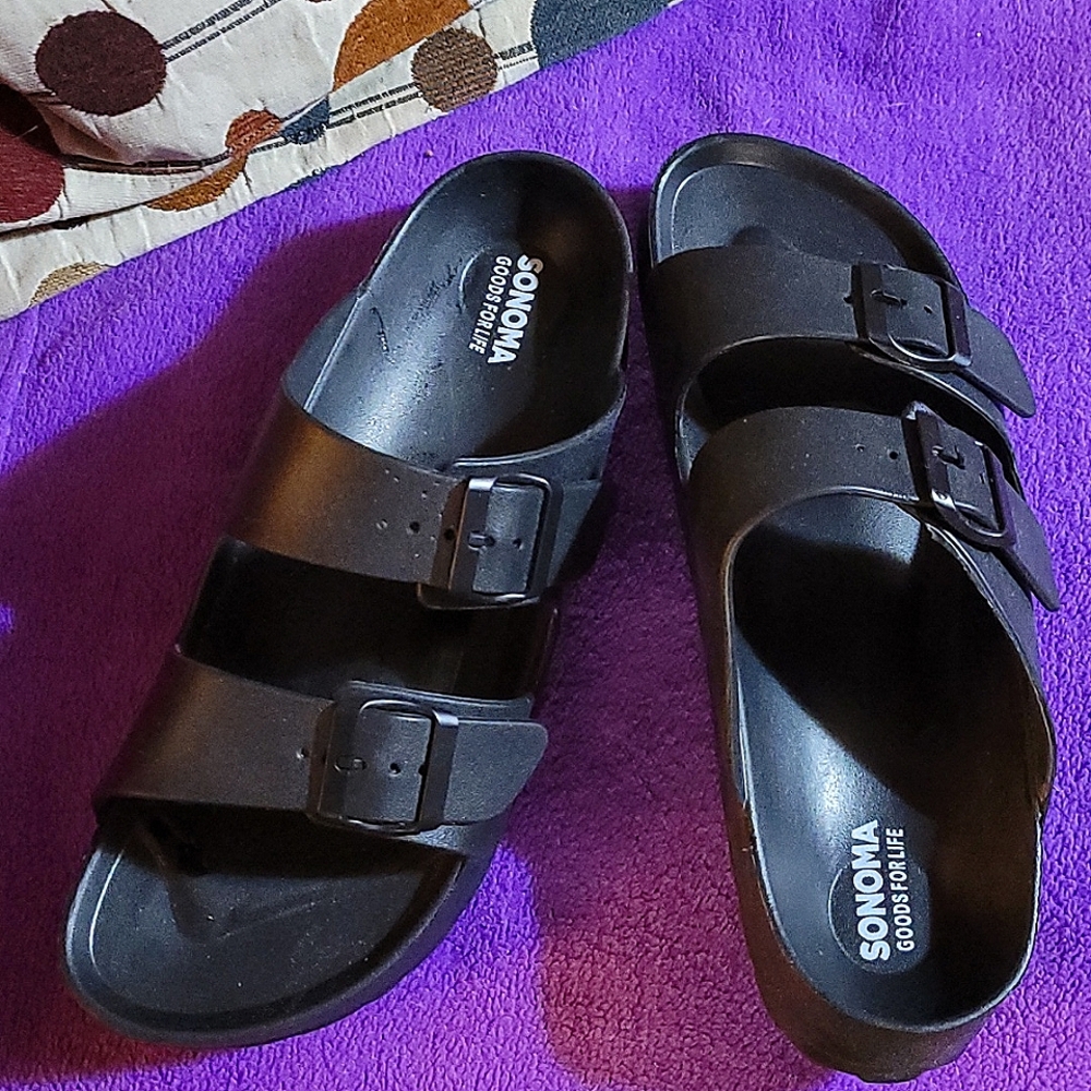 Sonoma Goods For Life Logyn Men's black sandals size 10 men's size 12 women's
